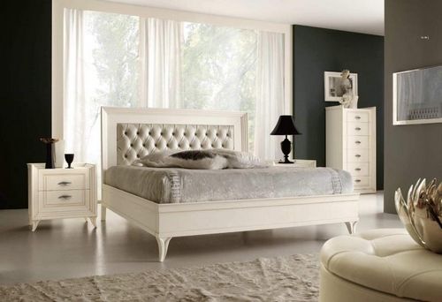 Белая мебель для спальни: гарнитур со шкафом-купе, фото дизайна, глянцевая модульная и недорогая в интерьере