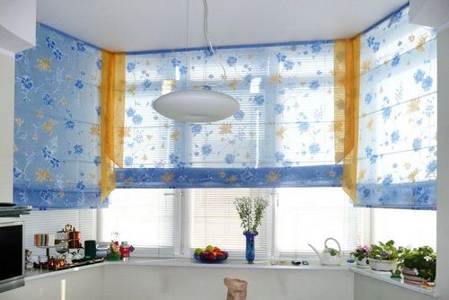 Современные короткие шторы на кухню (78 фото): дизайн занавесок 2018 года - новинки
