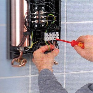Устройство контроля мощности (УЗО) для отключения водонагревателя