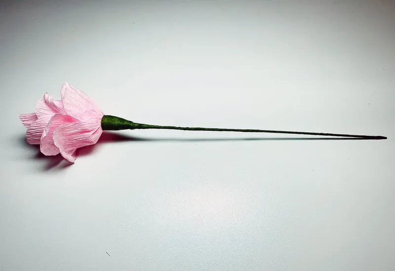 Роза из гофрированной бумаги своими руками - шаг 10