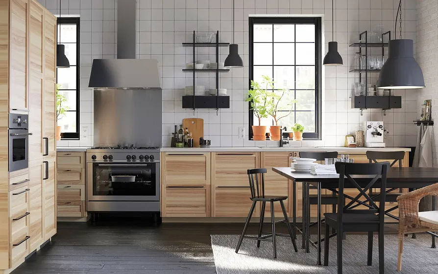 Кухня в скандинавском стиле с мебелью Икеа