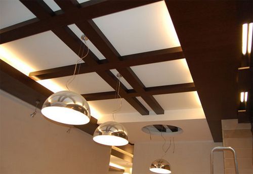 Декоративные балки на потолок, как своими руками сделать монтаж и крепление, достоинства деревянного материала, подробно на фото +видео