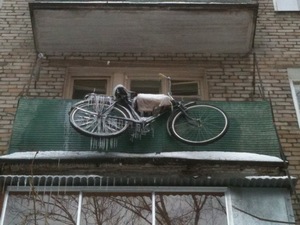 Как хранить велосипед зимой на балконе: правильная подготовка к хранению