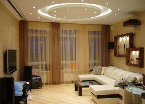 Как подобрать оформление потолка в зале - варианты дизайна и особенности интерьера, навесные и подвесные конструкции, фото и видео примеры