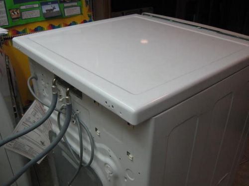 Как снять верхнюю крышку стиральной машины Индезит: LG и Самсунг, разборка Whirlpool с вертикальной загрузкой