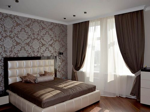Комплект из штор и покрывала для спальни (33 фото): красивый набор элитных моделей из Италии и Турции