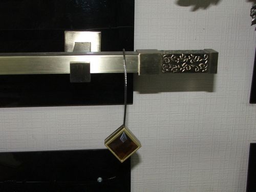 Металлические карнизы для штор (49 фото): потолочные кронштейны с кольцами, модели однорядные и двойные, штанговые и трубчатые, отзывы