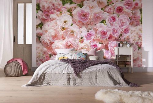 Обои с цветами: фото в интерьере, цветы на стену, крупные маки, розы, мелкие букеты, белые пионы, 3д красные и розовые, акварель, видео