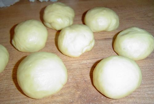 Пирожки с вишнями: в духовке рецепт с фото, выпечка булочки из дрожжевого теста с замороженной вишней