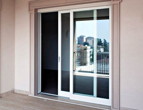 Раздвижные двери на балкон (38 фото): балконные пластиковые модели или панорамные французские конструкции на лоджию в квартире