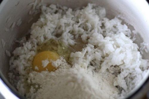 Рисовые оладьи: из каши рецепт молочный, фото из кабачков вареных, без глютена