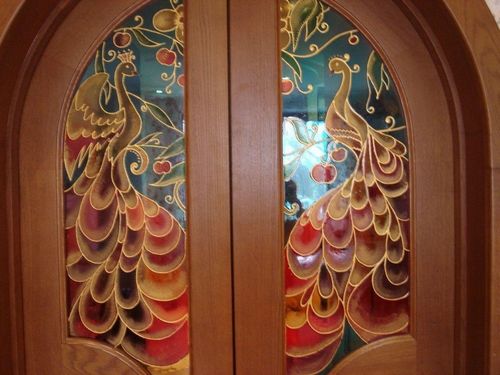 Рисунки на дверях: как нарисовать роспись своими руками, узоры на открытой двери, трафареты для стеклянного декора
