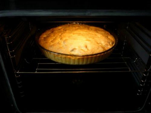 Шарлотка с яблоками рецепт со сметаной: в духовке на сметане, рецепт вкусной шарлотки, простые рецепты с фото пошагово, с кремом, видео