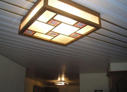 Световые панели на потолок: светильники для пластика и ПВХ, крепление светодиодов, встраивание точечных светильников