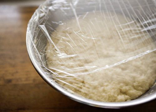 Тесто для пирожков на кефире без дрожжей в духовке: тесто без кефира, булочки бездрожжевые, быстрое на сковороде