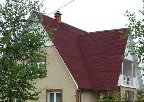 Укладка ондулина на крышу