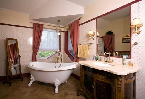 Ванная в классическом стиле: комната с ванной, фото и классика, интерьер и дизайн маленький