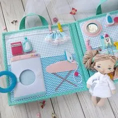 Нет описания фото. Quiet Toys, Quiet Book Patterns, Soft Book, Busy Bags